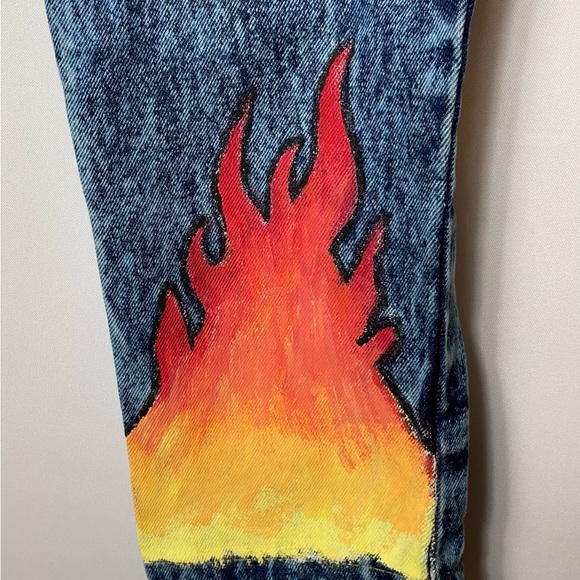 VTG 80’s Guess Jeans Acid Wash Denim Size 28 Painted Flame  Georges Marciano USA - Picture 2 of 7